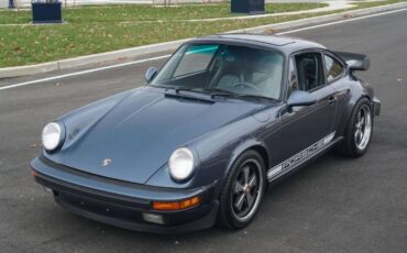 Porsche-911-1988-Venetian-Blue-Metall-13