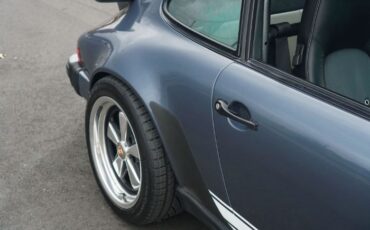 Porsche-911-1988-Venetian-Blue-Metall-15