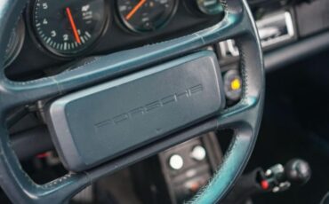 Porsche-911-1988-Venetian-Blue-Metall-18