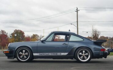 Porsche-911-1988-Venetian-Blue-Metall-25