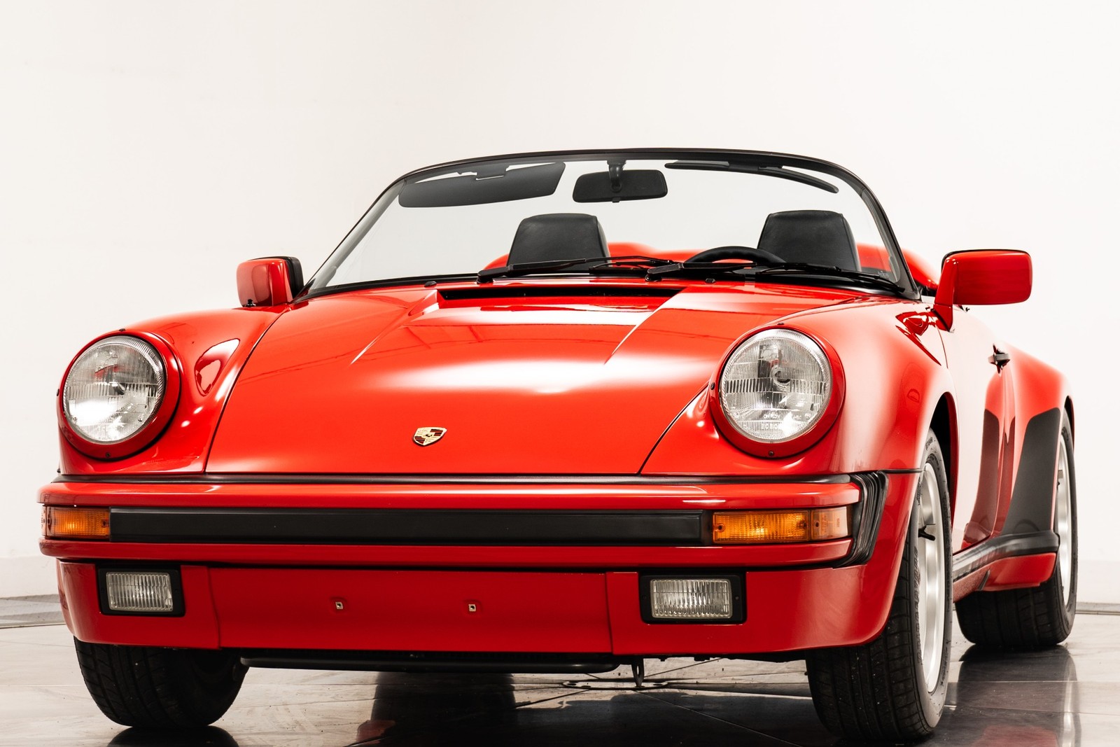 Porsche-911-1989-Convertible-3