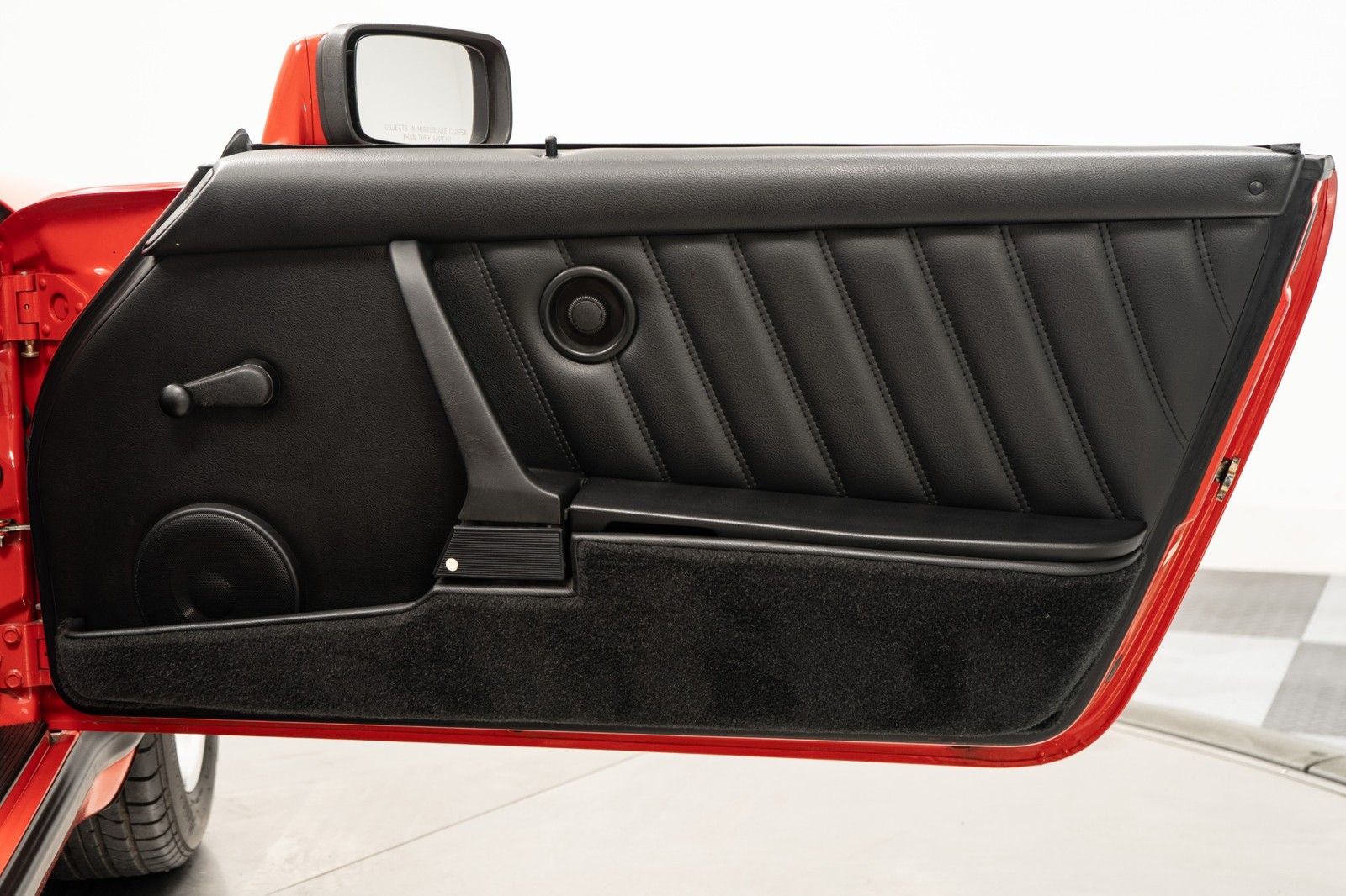 Porsche-911-1989-Convertible-32