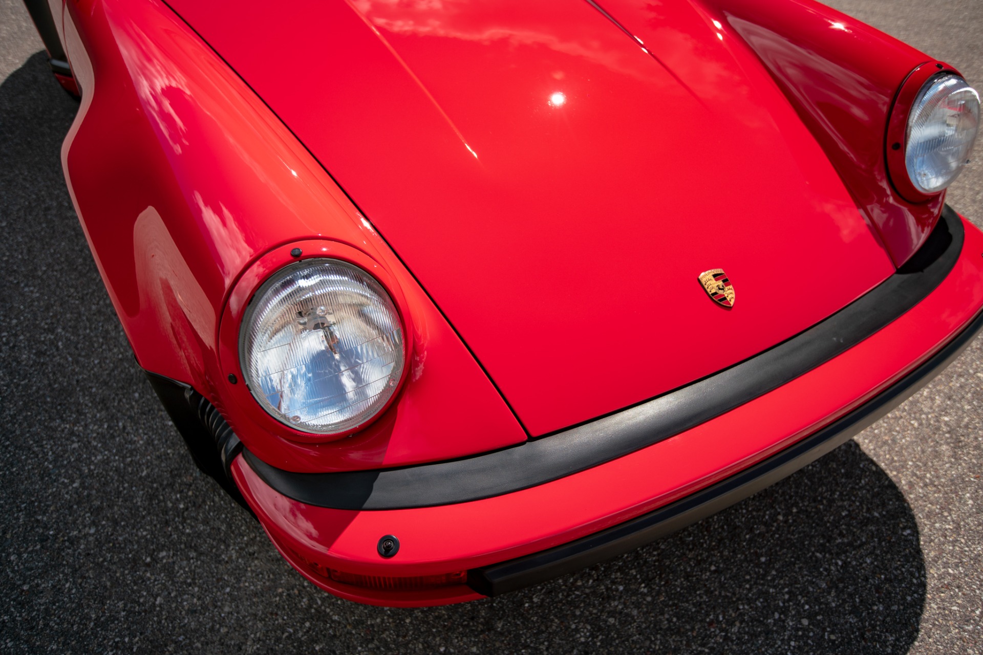 Porsche-911-1989-Red-Tan-13