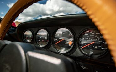 Porsche-911-1989-Red-Tan-18