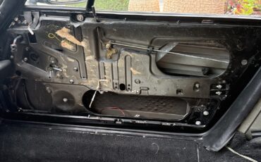 Porsche-911-1990-19
