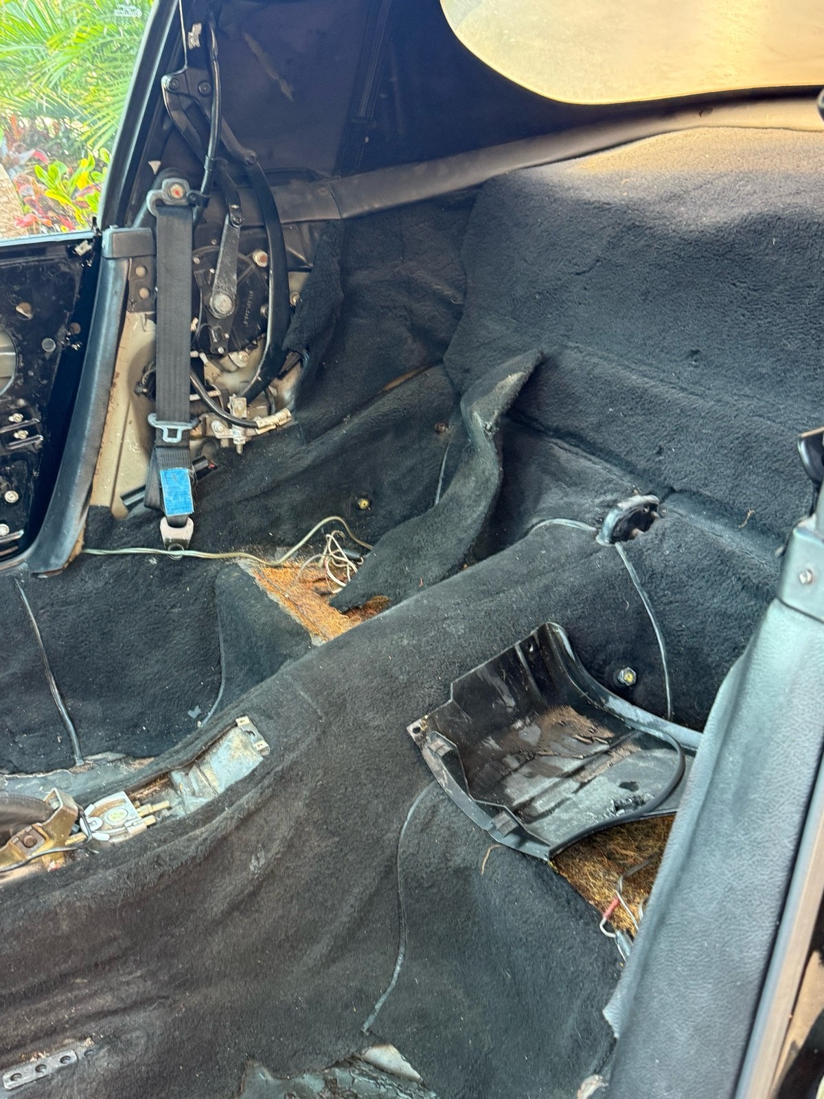 Porsche-911-1990-21