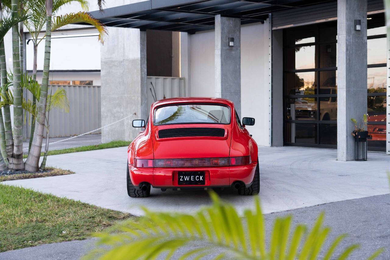 Porsche-911-1990-Coupe-14