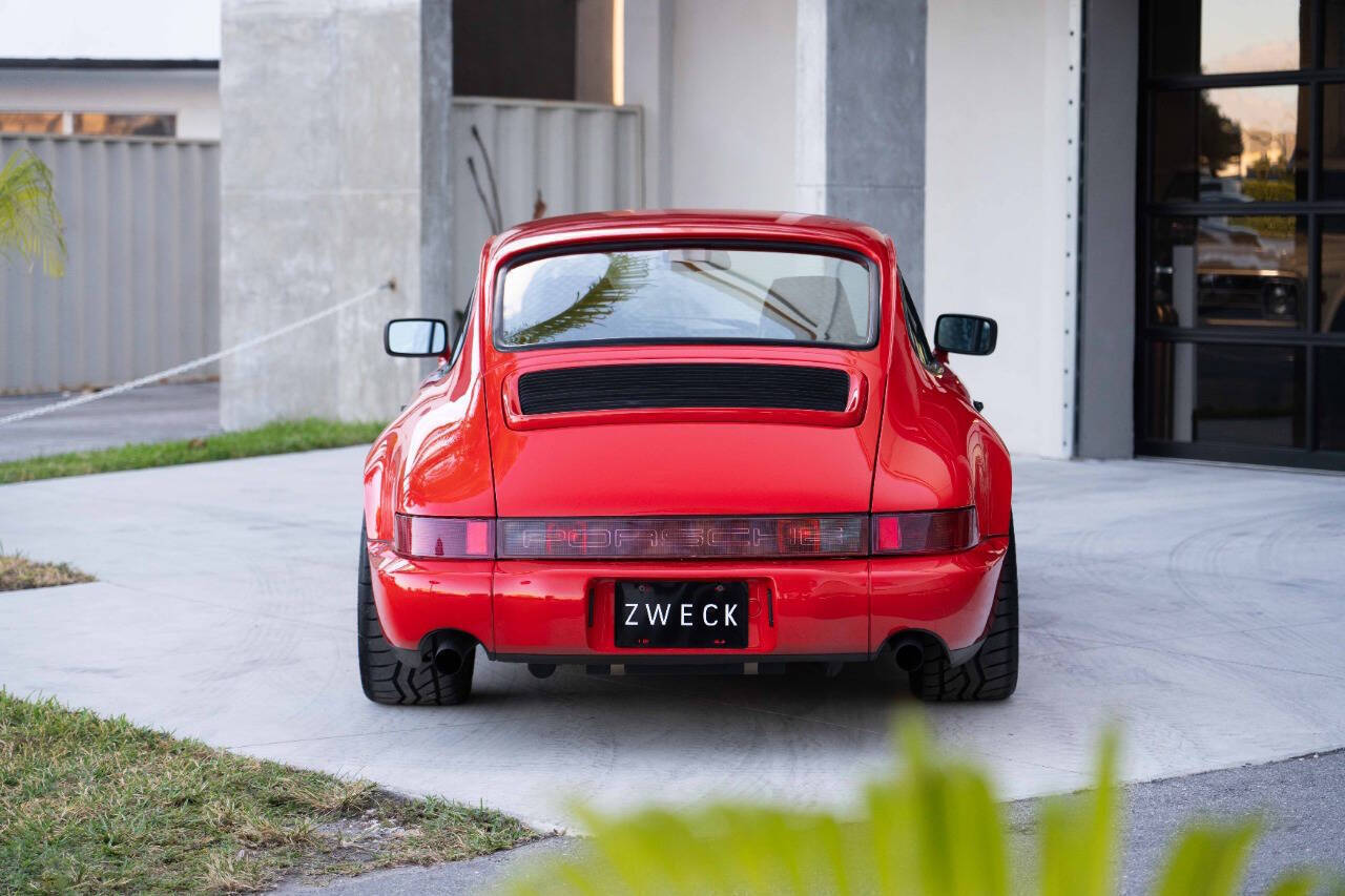 Porsche-911-1990-Coupe-15