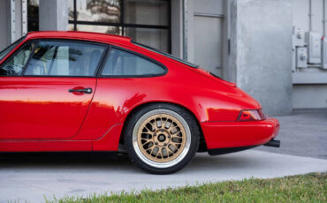 Porsche-911-1990-Coupe-20