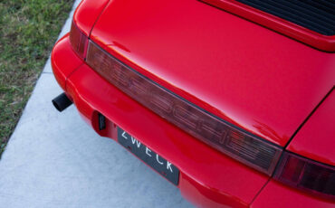 Porsche-911-1990-Coupe-38