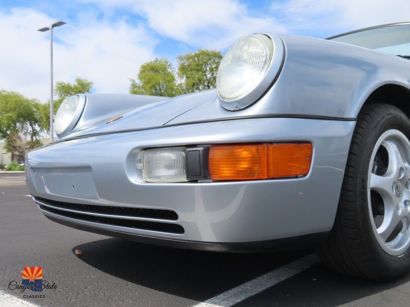 Porsche-911-1991-Convertible-30