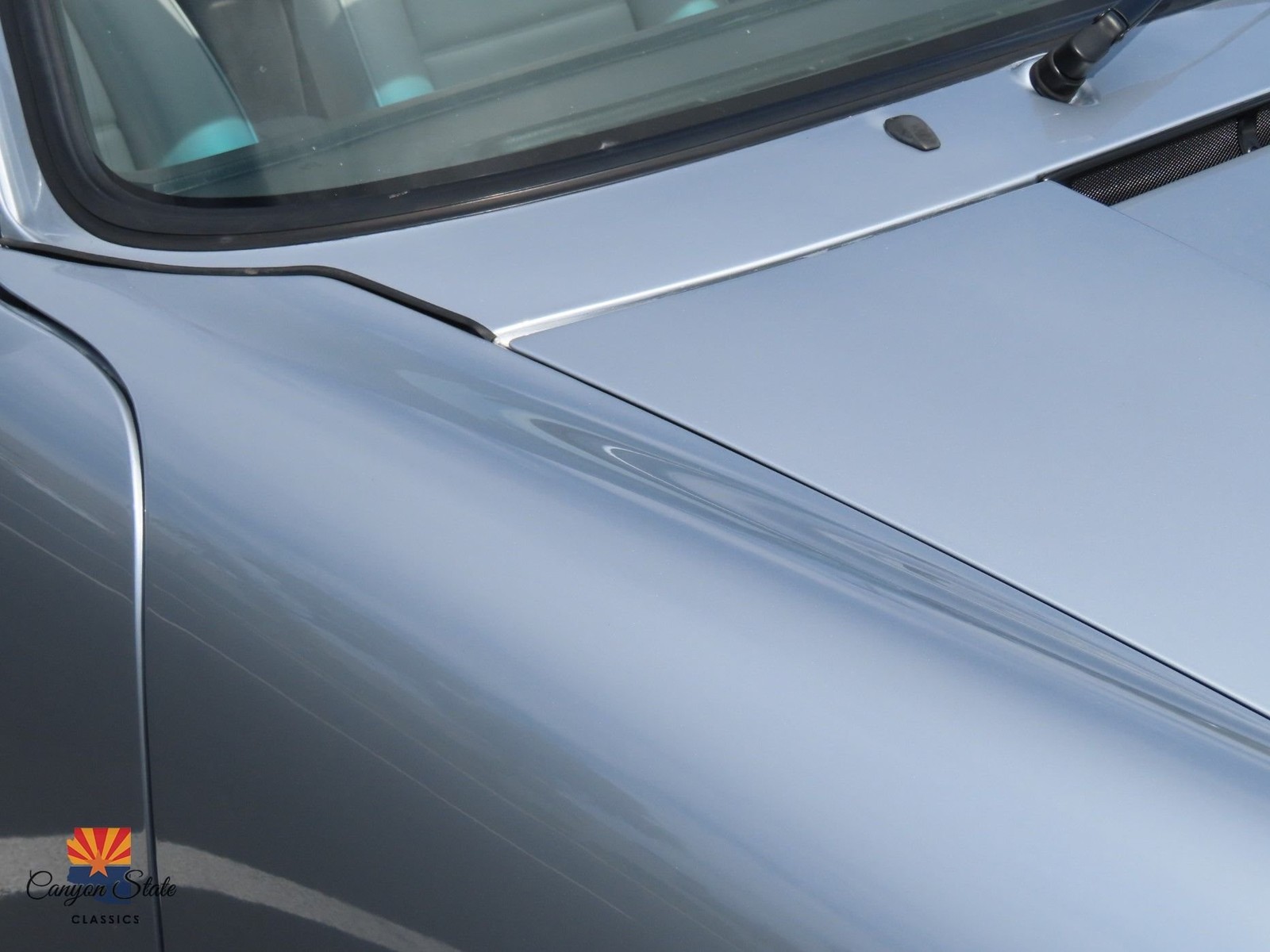 Porsche-911-1991-Convertible-35