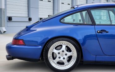 Porsche-911-1993-Coupe-18
