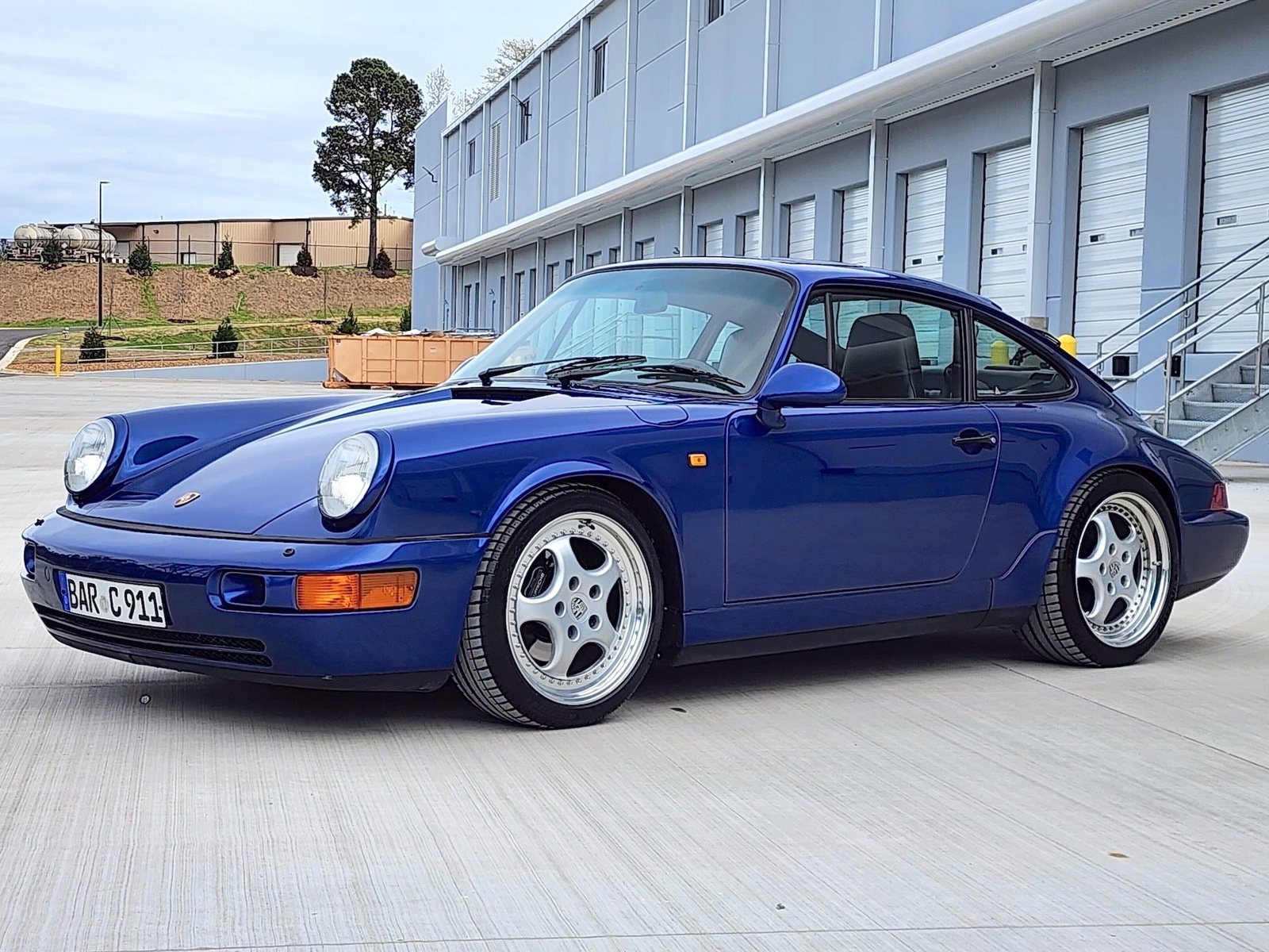 Porsche-911-1993-Coupe-3