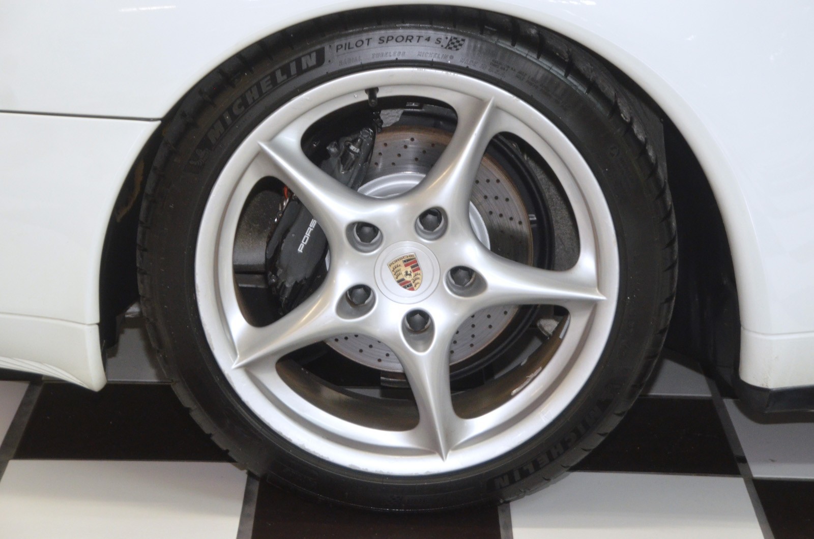 Porsche-911-1995-Convertible-11