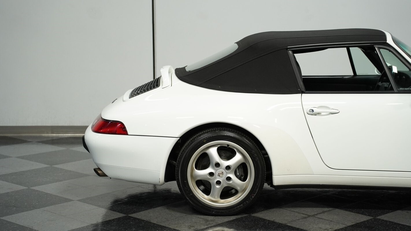 Porsche-911-1995-Convertible-23