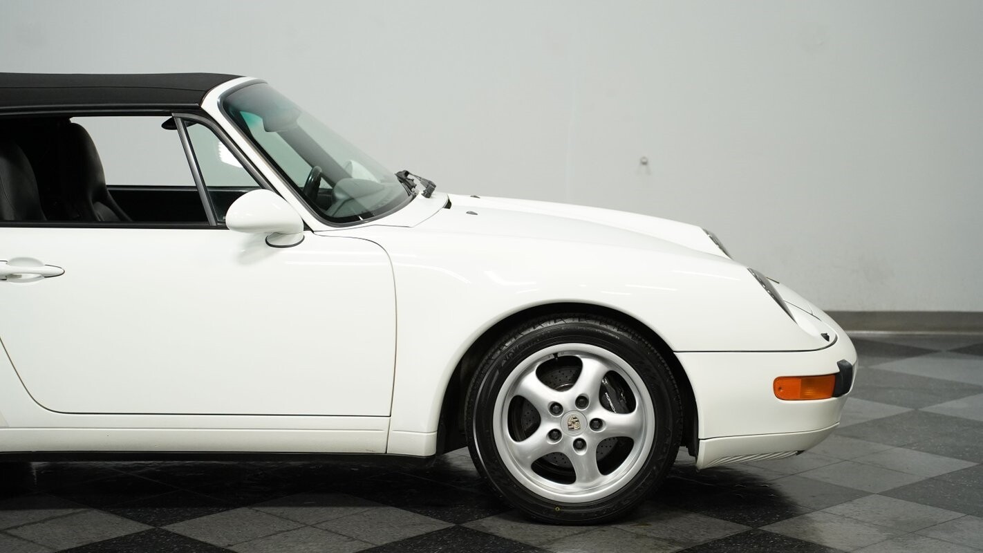 Porsche-911-1995-Convertible-24