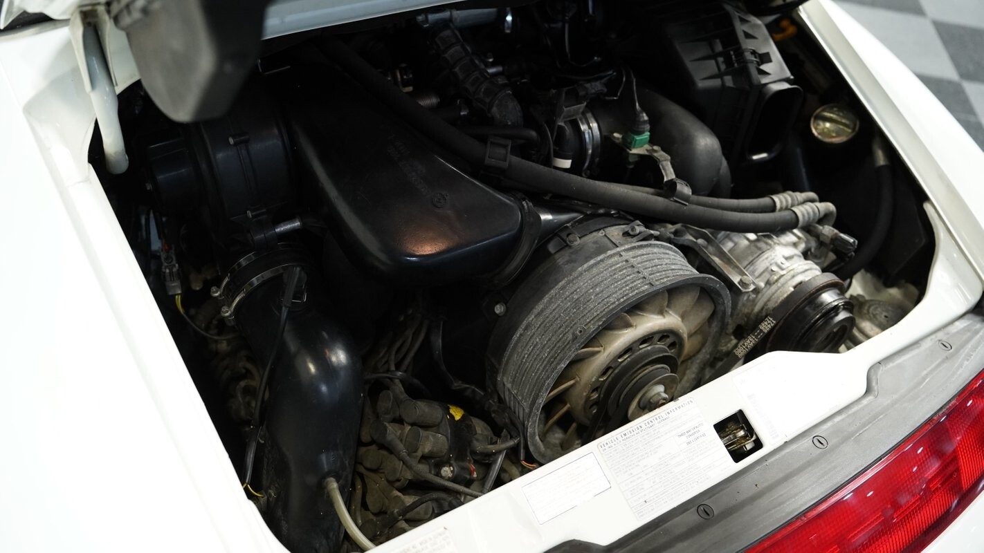 Porsche-911-1995-Convertible-27