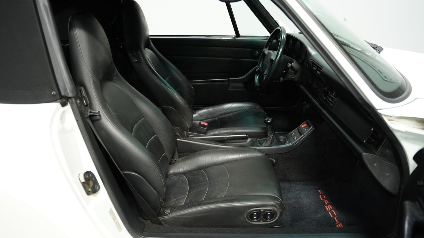 Porsche-911-1995-Convertible-39