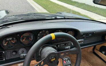 Porsche-911-1995-Coupe-23