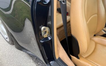 Porsche-911-1995-Coupe-27