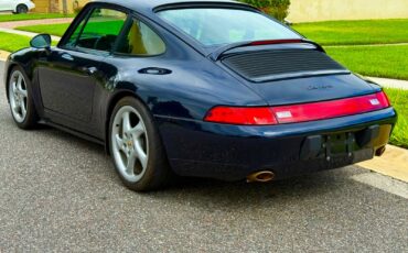 Porsche-911-1995-Coupe-9