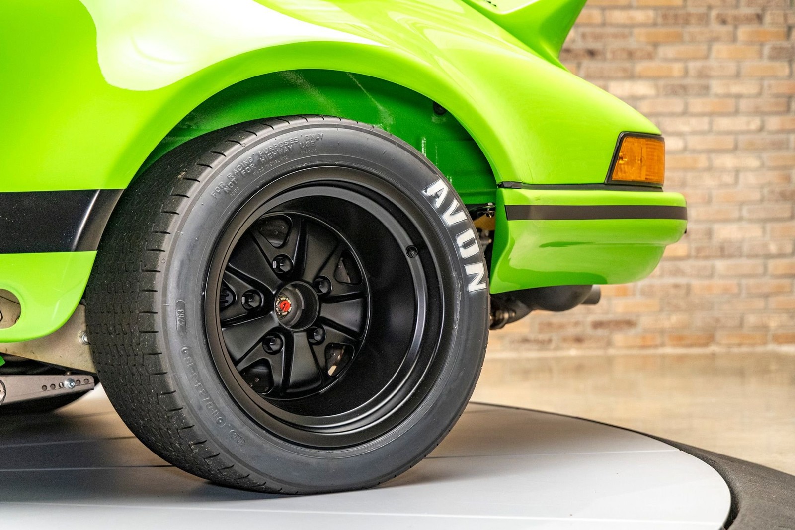 Porsche-911-RSR-Recreation-1977-Coupe-16