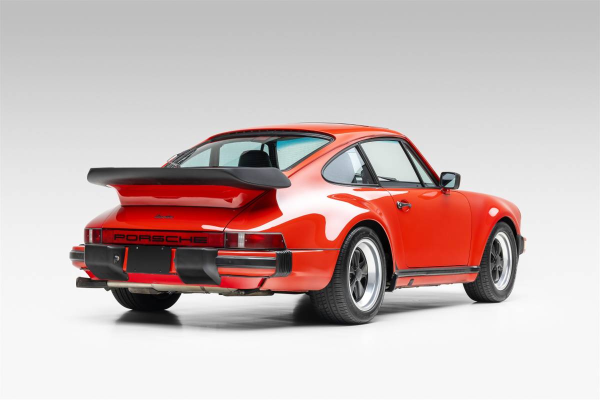 Porsche-911-turbo-1986-red-3