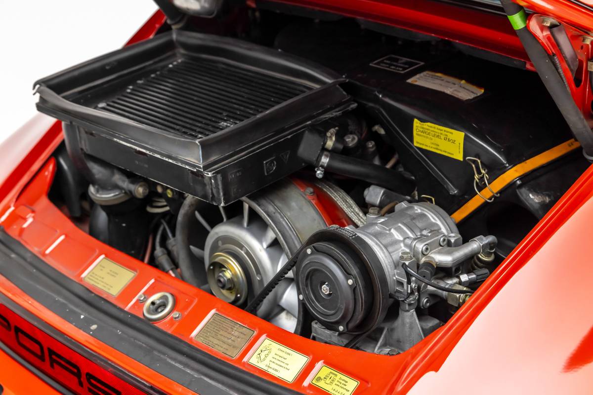 Porsche-911-turbo-1986-red-7