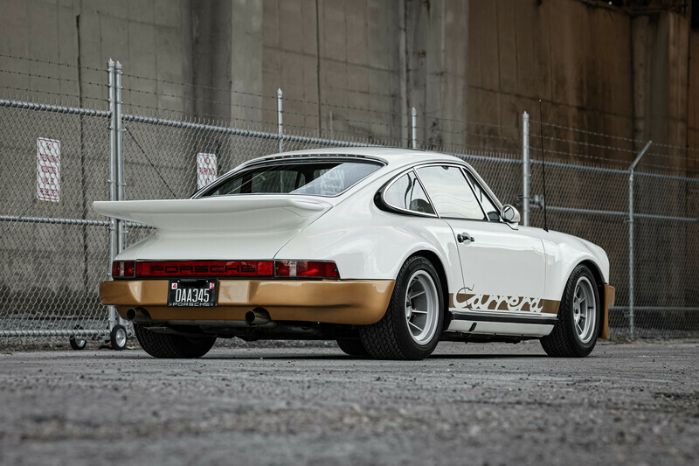 Porsche-911s-1977-White-Black-LeatherCloth-2