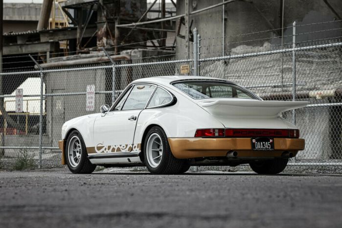 Porsche-911s-1977-White-Black-LeatherCloth-9