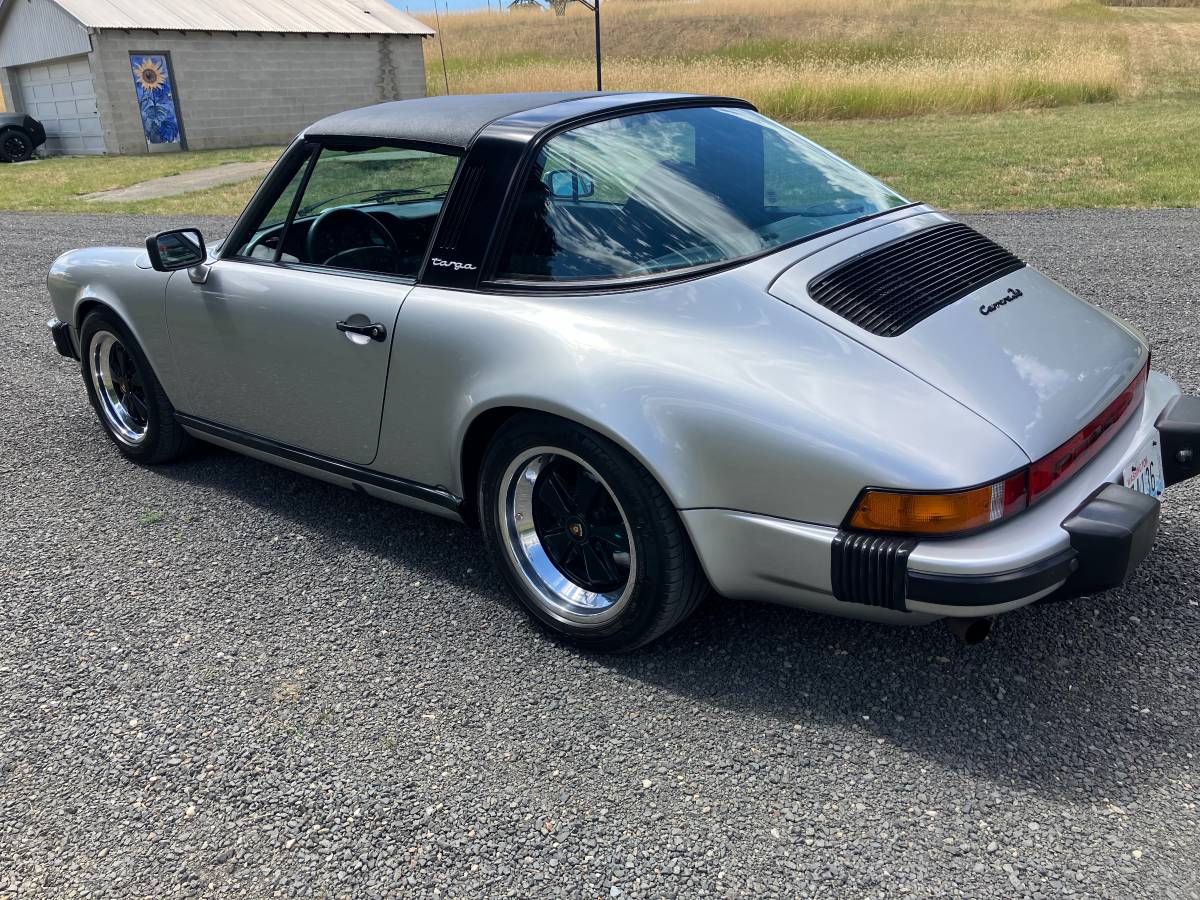 Porsche-911s-1977-silver-1