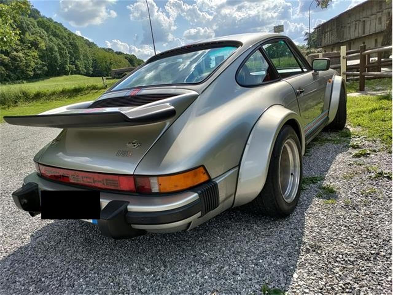 Porsche-911sc-1983-Zinnmetallik-Black-2