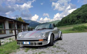 Porsche-911sc-1983-Zinnmetallik-Black-3