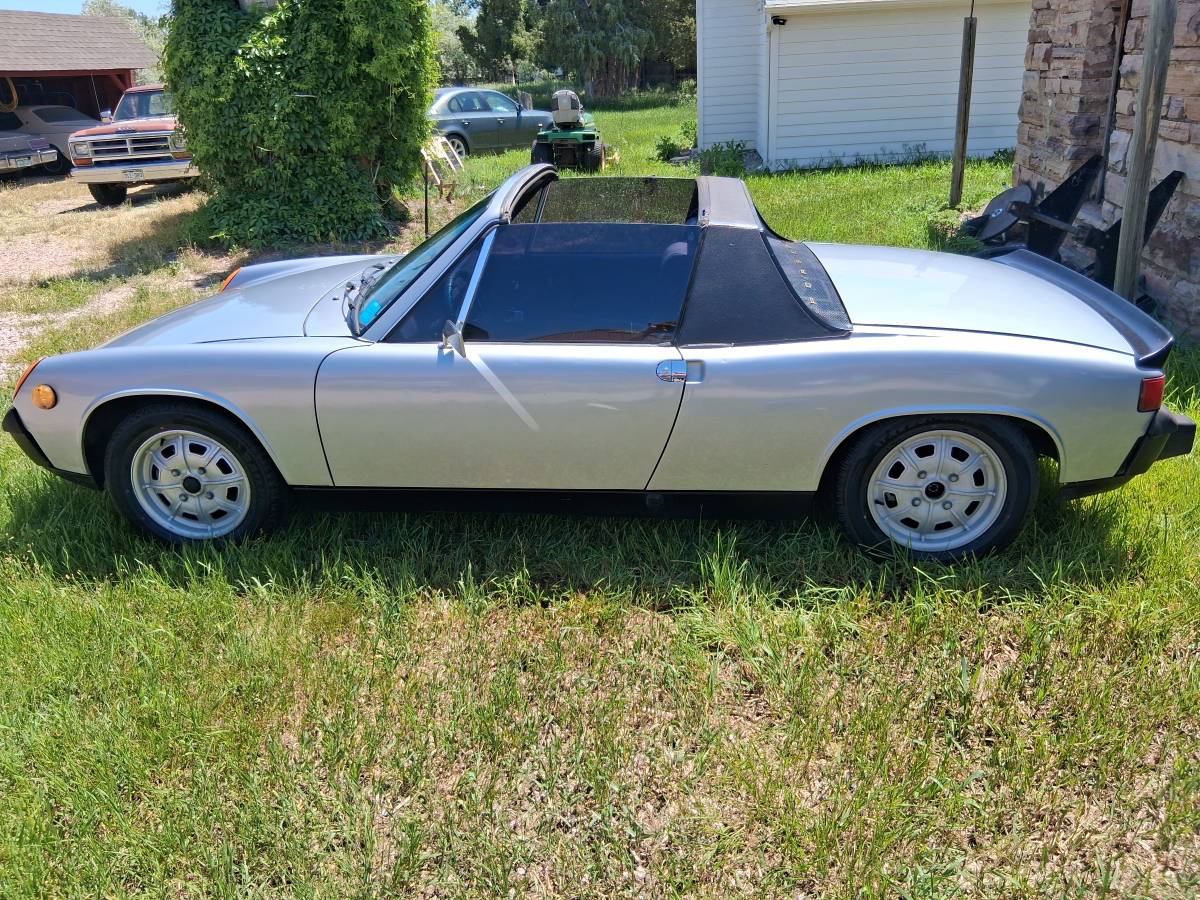 Porsche-914-1971-silver-3