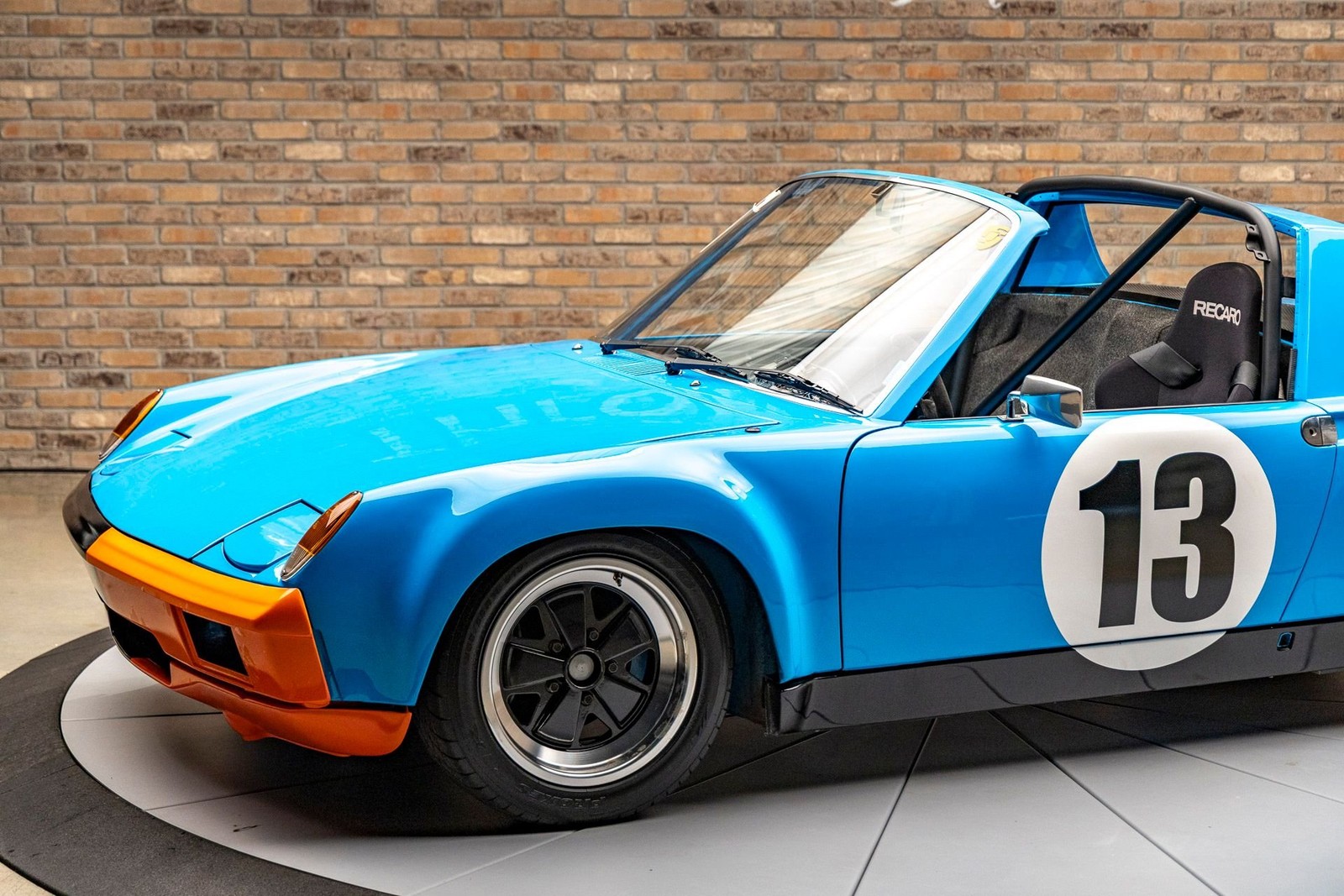 Porsche-914-1974-Coupe-10