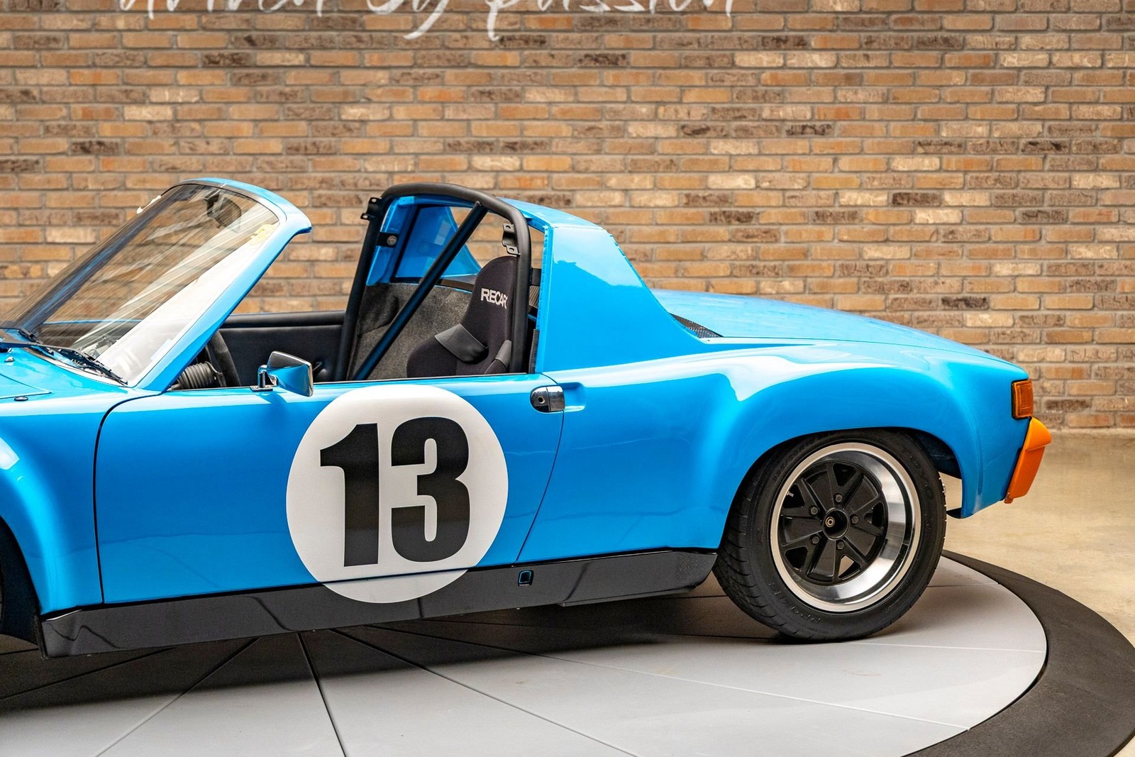 Porsche-914-1974-Coupe-11