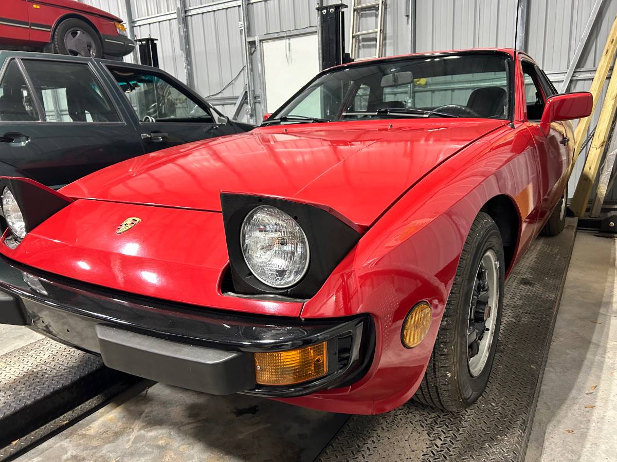 Porsche-924-1979-18