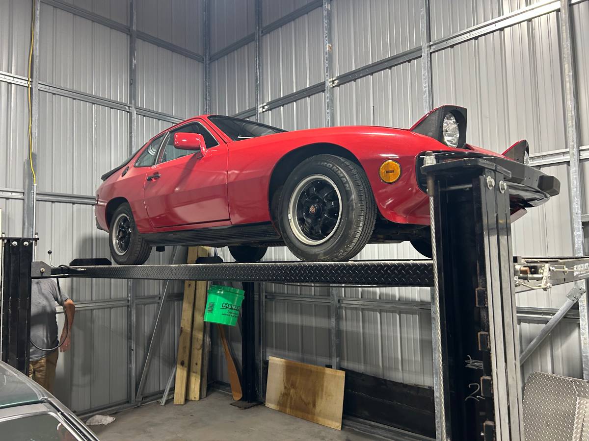 Porsche-924-1979-19