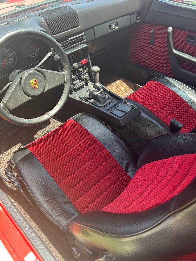 Porsche-924-1979-3