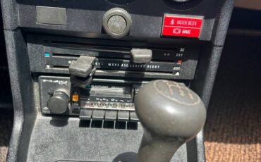 Porsche-924-1979-9