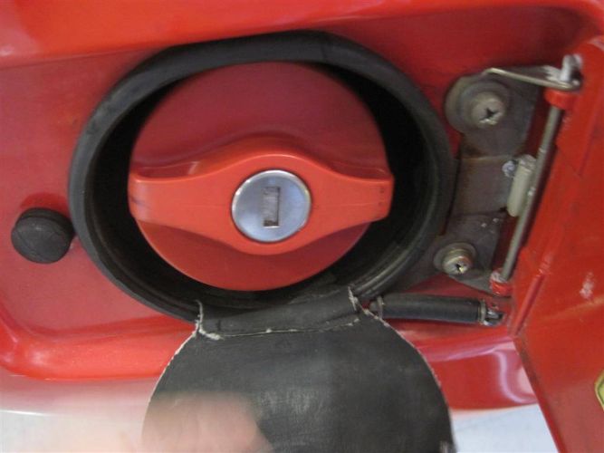 Porsche-928-1979-Red-18