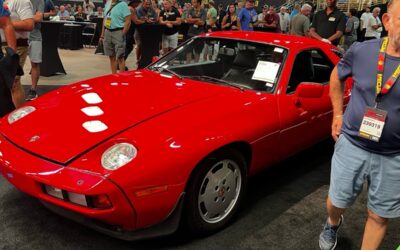 Porsche 928 1983 Coupe
