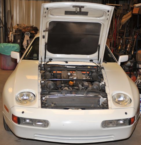 Porsche-928-1988-3