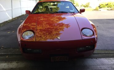 Porsche-928-1988-Coupe-16