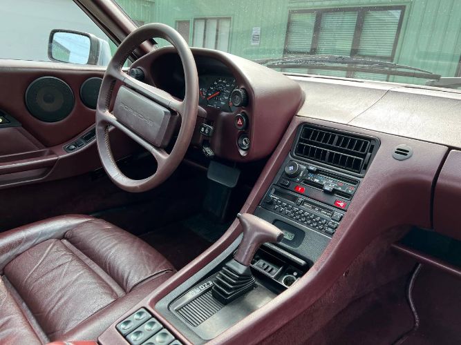 Porsche-928-1988-Silver-18