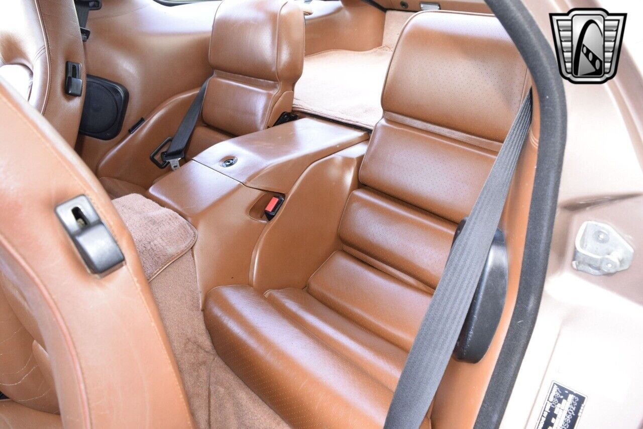 Porsche-928-1988-coupe-20