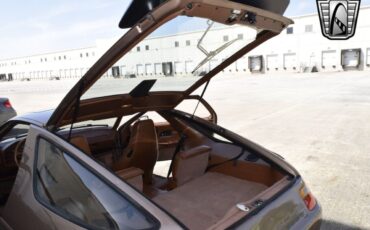 Porsche-928-1988-coupe-27
