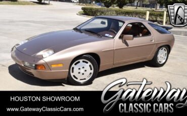 Porsche-928-1988-coupe