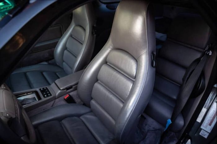 Porsche-928-1991-Slate-Gray-Metallic-Gray-Leather-2